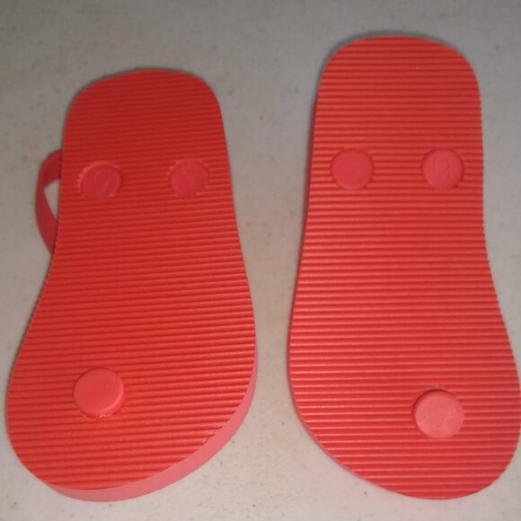 Old Navy Flip Flop/sandal strapped Flamingo design size 6 New - Picture 2 of 4